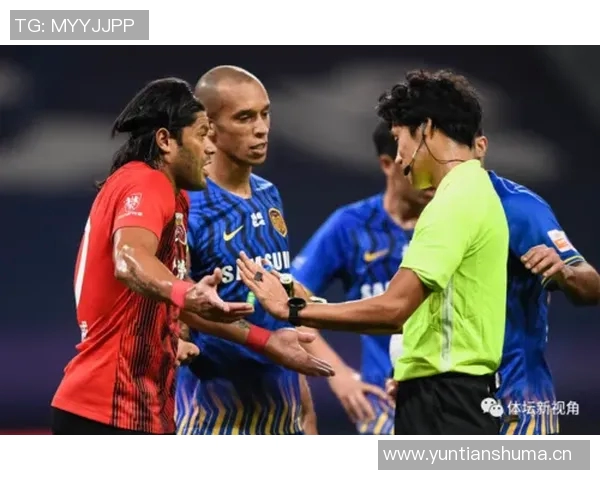 亚洲杯决赛激战正酣 强强对决见证亚洲足球新纪元的到来